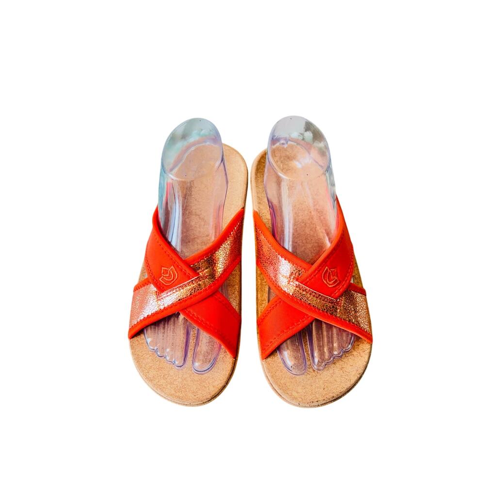 Spenco Lingo Orthotic Crisscross vibrant orange slide sandals